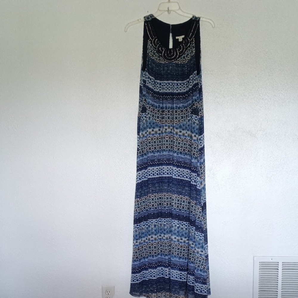 Navy Patterned sleeveless plus size 18/20W Maxi Dress